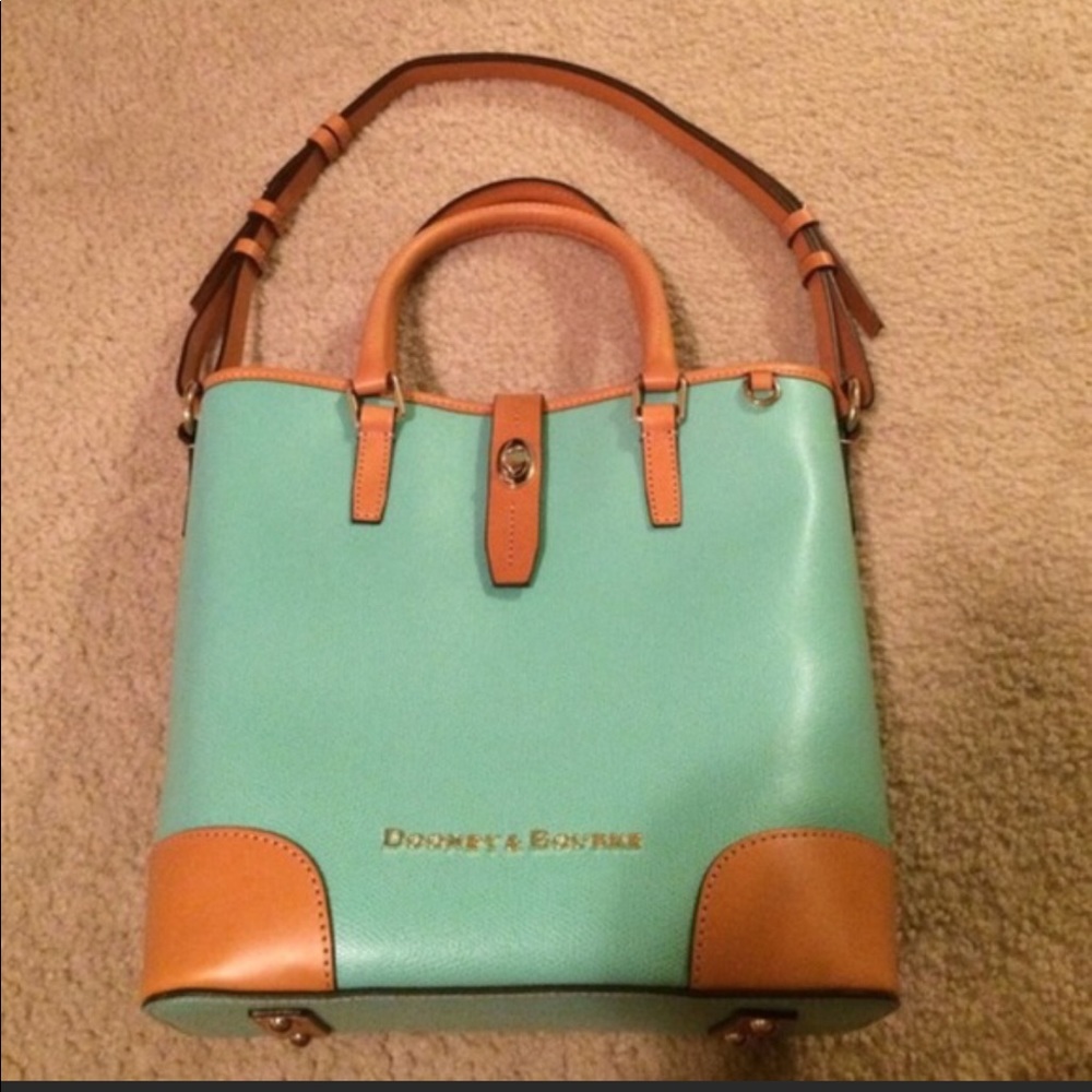 Dooney Bourke bag